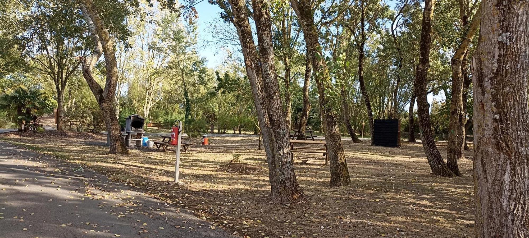 Mobilhome L'Oasis Camping Le Clos Cottet Angles  外观 照片